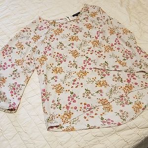 Stitchfix- Light pink floral blouse